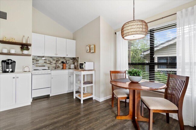 Building Photo - 11863 Wimbledon Cir