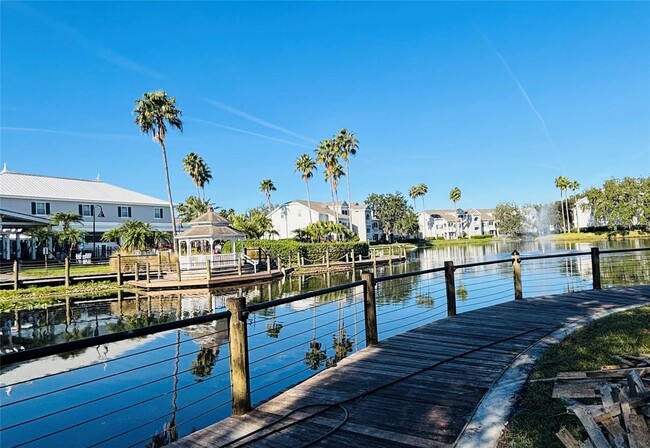 Building Photo - 2586 Grand Central Pkwy