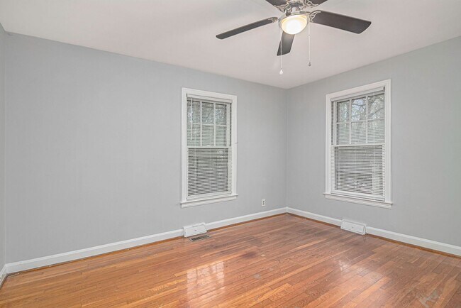 Building Photo - 2 bdrm, 1 bath in East Atlanta