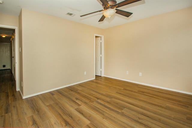 Building Photo - 5708 Talons Crest Cir