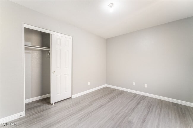 Building Photo - 3970 Coyote Ridge Ct