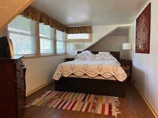 Building Photo - 2233 NE Schuyler St