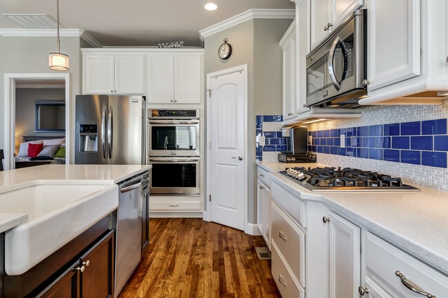 kitchen - 1410 Promontory Bluff Vw