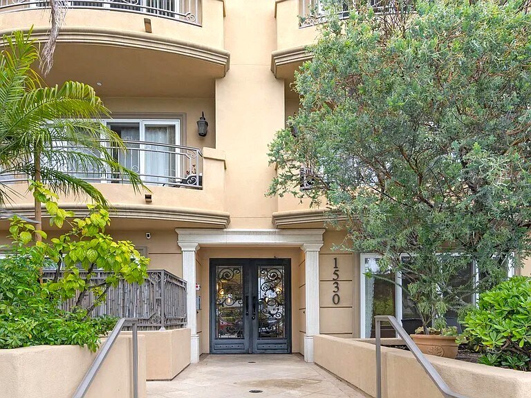 Building Photo - 1530 S Centinela Ave