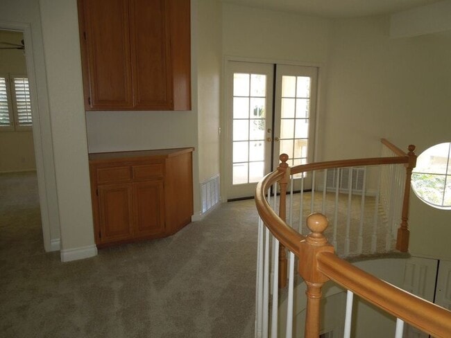 Building Photo - 32084 Pso Parallon