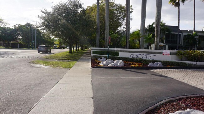 Building Photo - 7953 SW 104th St