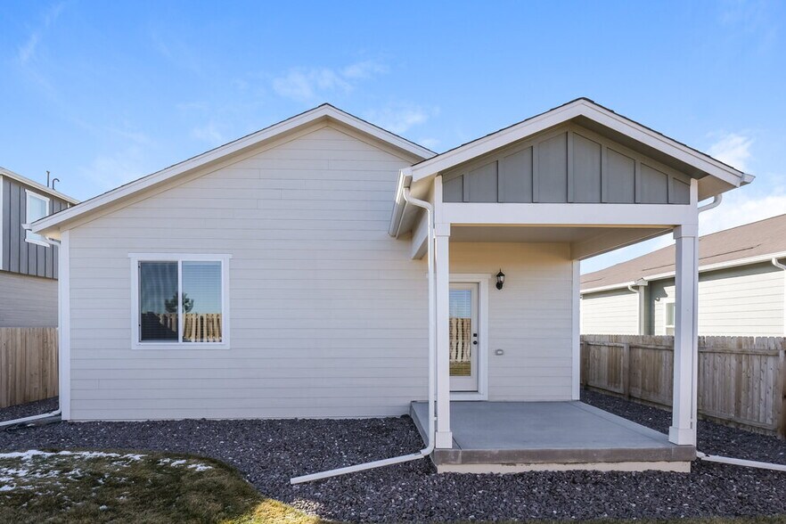 Building Photo - 9462 Yampa Ct