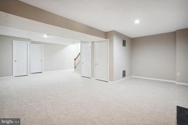 Building Photo - 14705 Flower Hill Dr