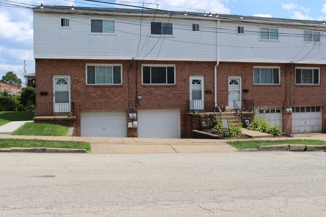 Building Photo - 1703 Nevada St