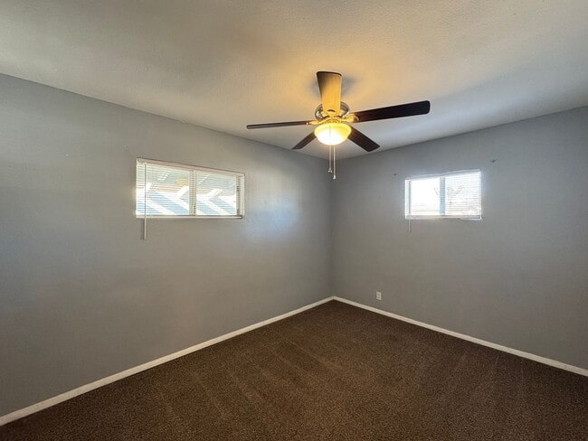 Building Photo - Spacious and Affordable Needles Ca home