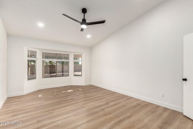 Building Photo - 24410 N 39th Ave