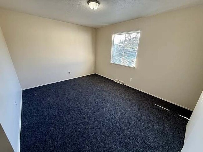 Building Photo - 2176 Thurmont Rd