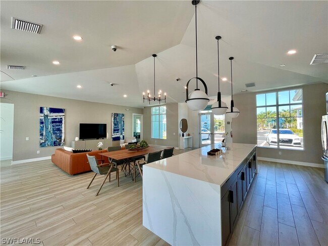 Building Photo - 26390 Coco Cay Cir