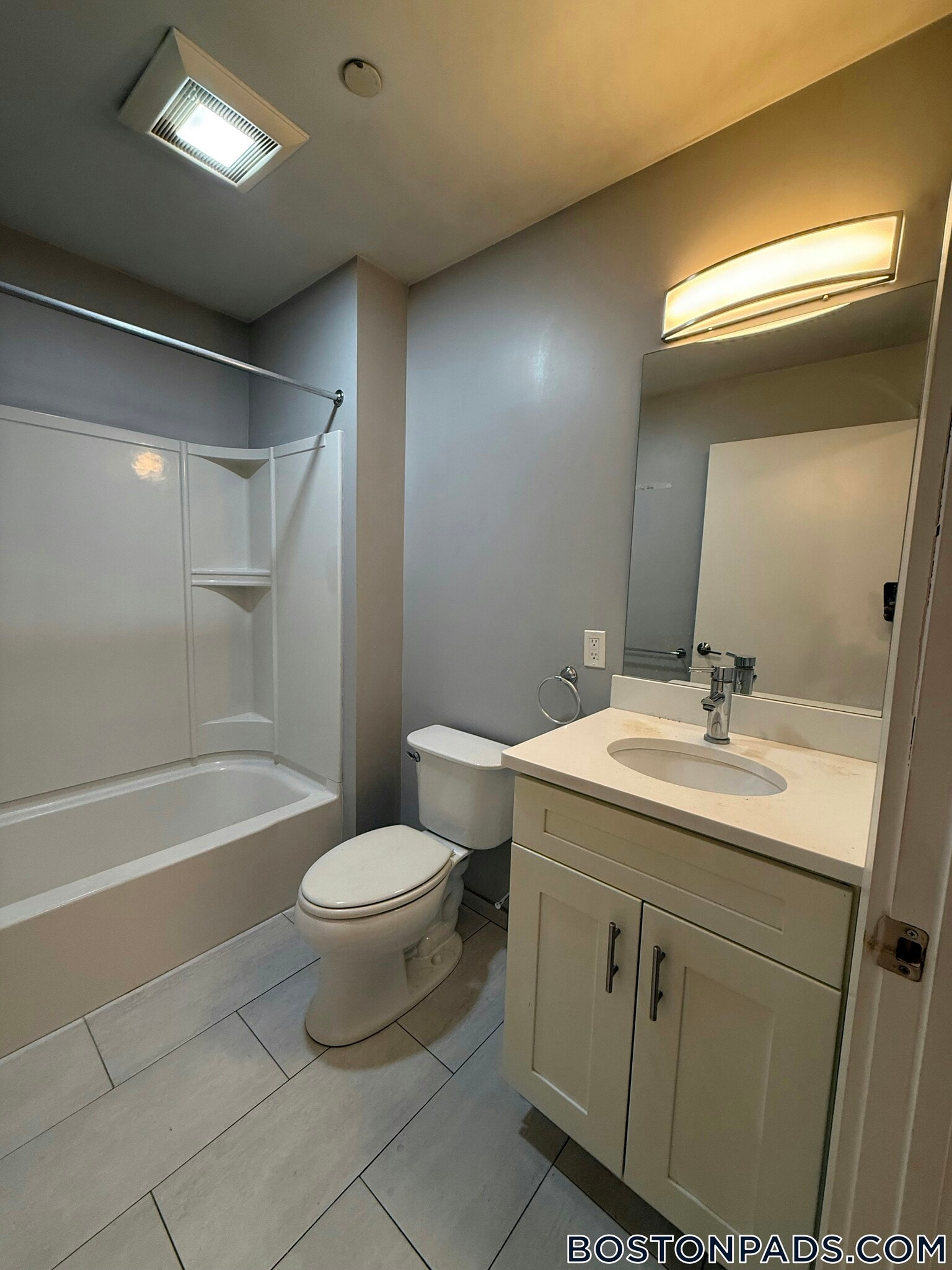 Building Photo - 23 Central Ave