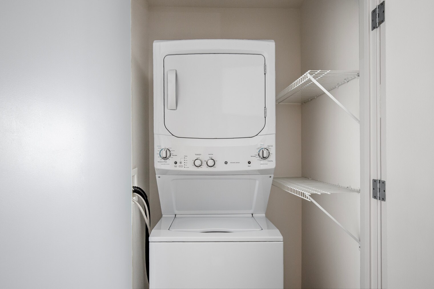 Building Photo - 2 Leighton St