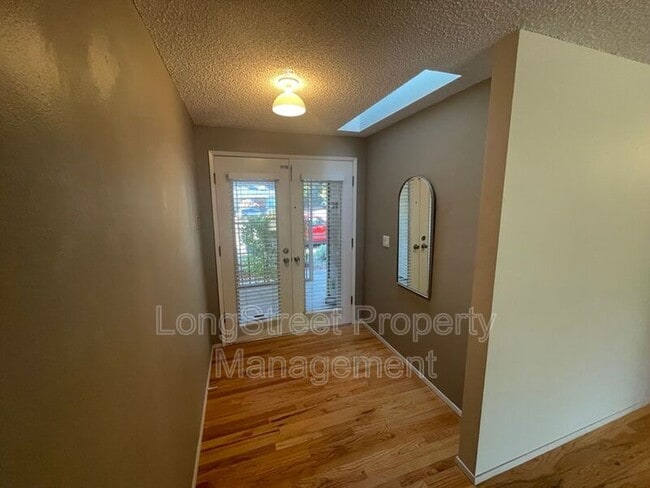 Building Photo - 5510 NW Innisbrook Pl