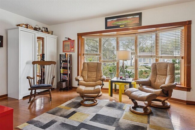 Building Photo - 2603 N Ridgewood Ave