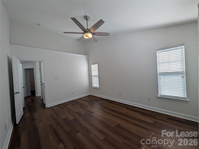 Building Photo - 5133 Prosperity Church Rd