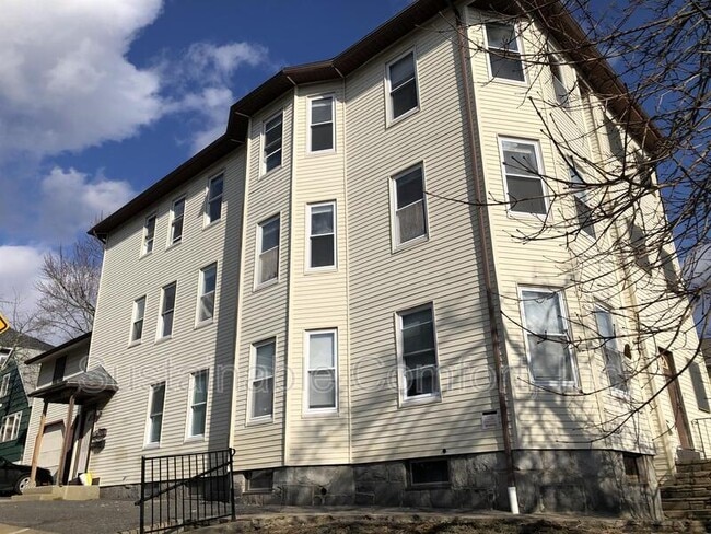 Building Photo - 39 Dartmouth St