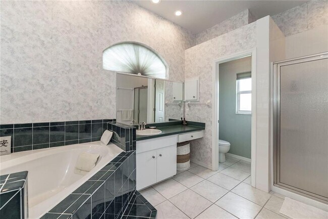 Building Photo - 5845 Danterbury Ct