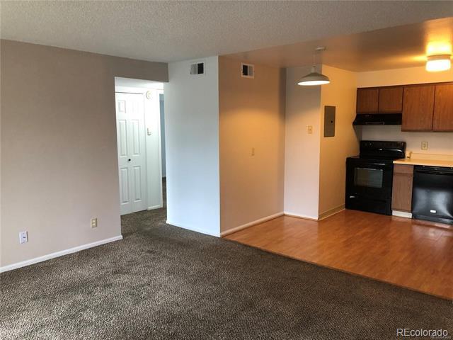 Building Photo - 2575 S Syracuse Way