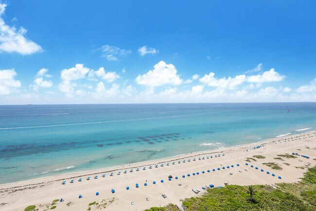 Building Photo - 3000 N Ocean Dr