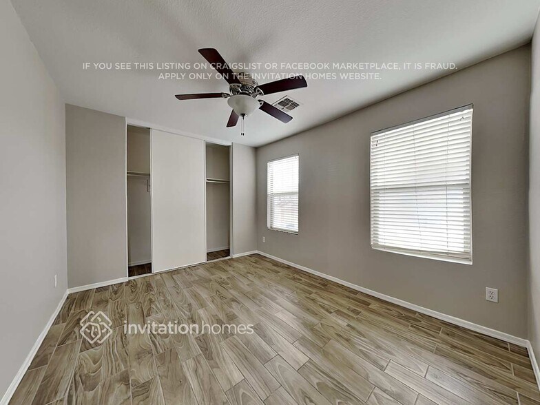 Building Photo - 9414 W Sheridan St