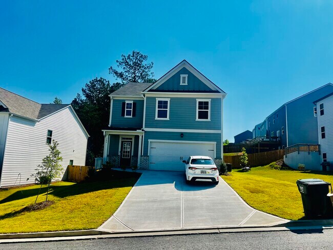 Primary Photo - 246 White Cedar Dr