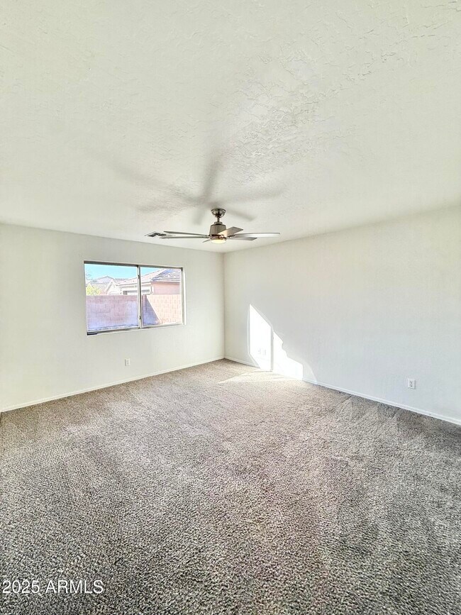 Building Photo - 13737 W Berridge Ln