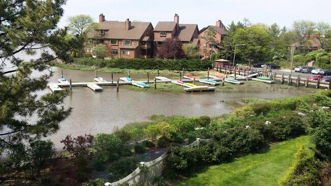 Building Photo - 187 SANDCASTLE Key