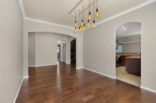Building Photo - 337 Royal Oak Dr