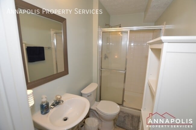 Building Photo - 915 Nanticoke Run Way