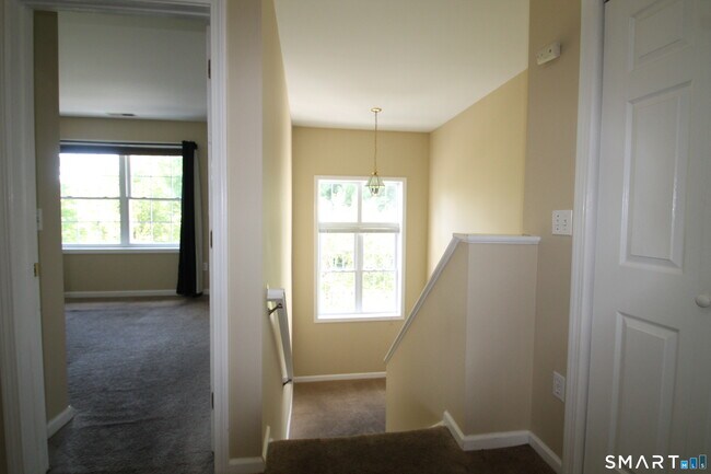 Building Photo - 8005 Heartwood Ln
