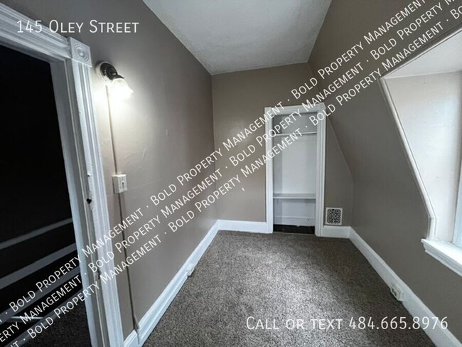 Building Photo - 145 Oley St