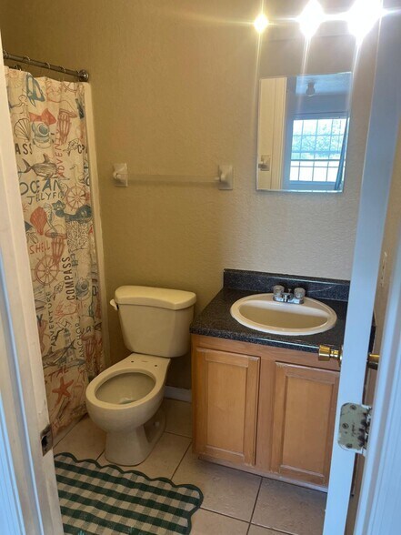 Building Photo - 4300 Hector Ct