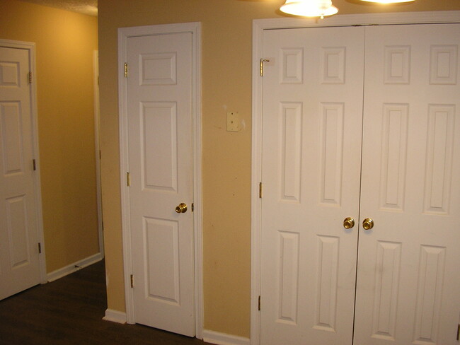 Building Photo - 109 Hillridge Ct