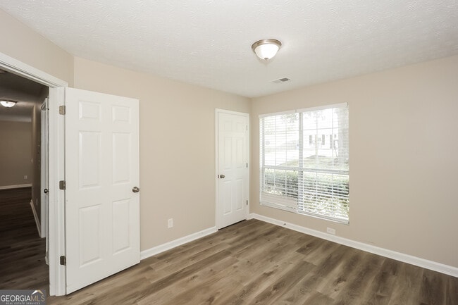 Building Photo - 3374 Homeward Trail