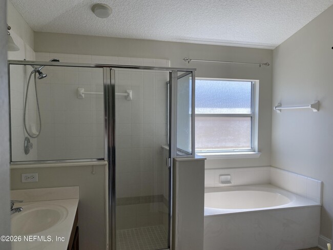 Building Photo - 9533 Maidstone Mill Dr W