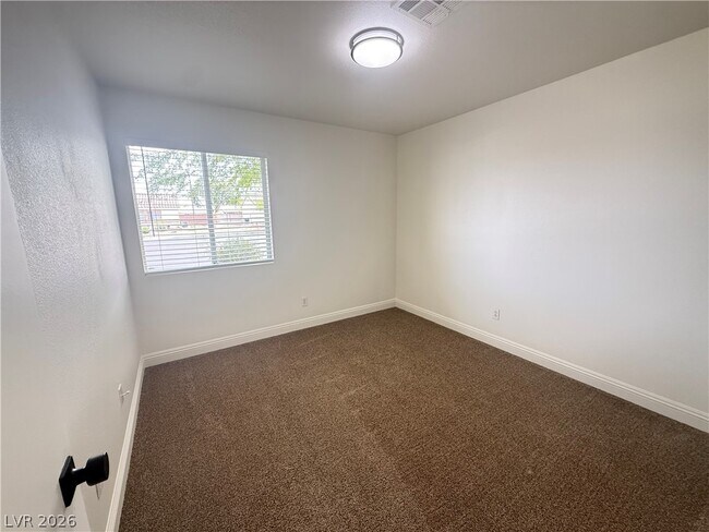 Building Photo - 3130 Meadow Flower Ave