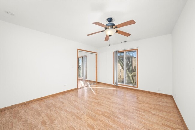 Building Photo - 5721 Circle Dr