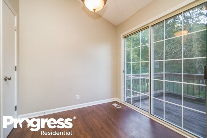 Building Photo - 5712 Cedar Ash Crossing