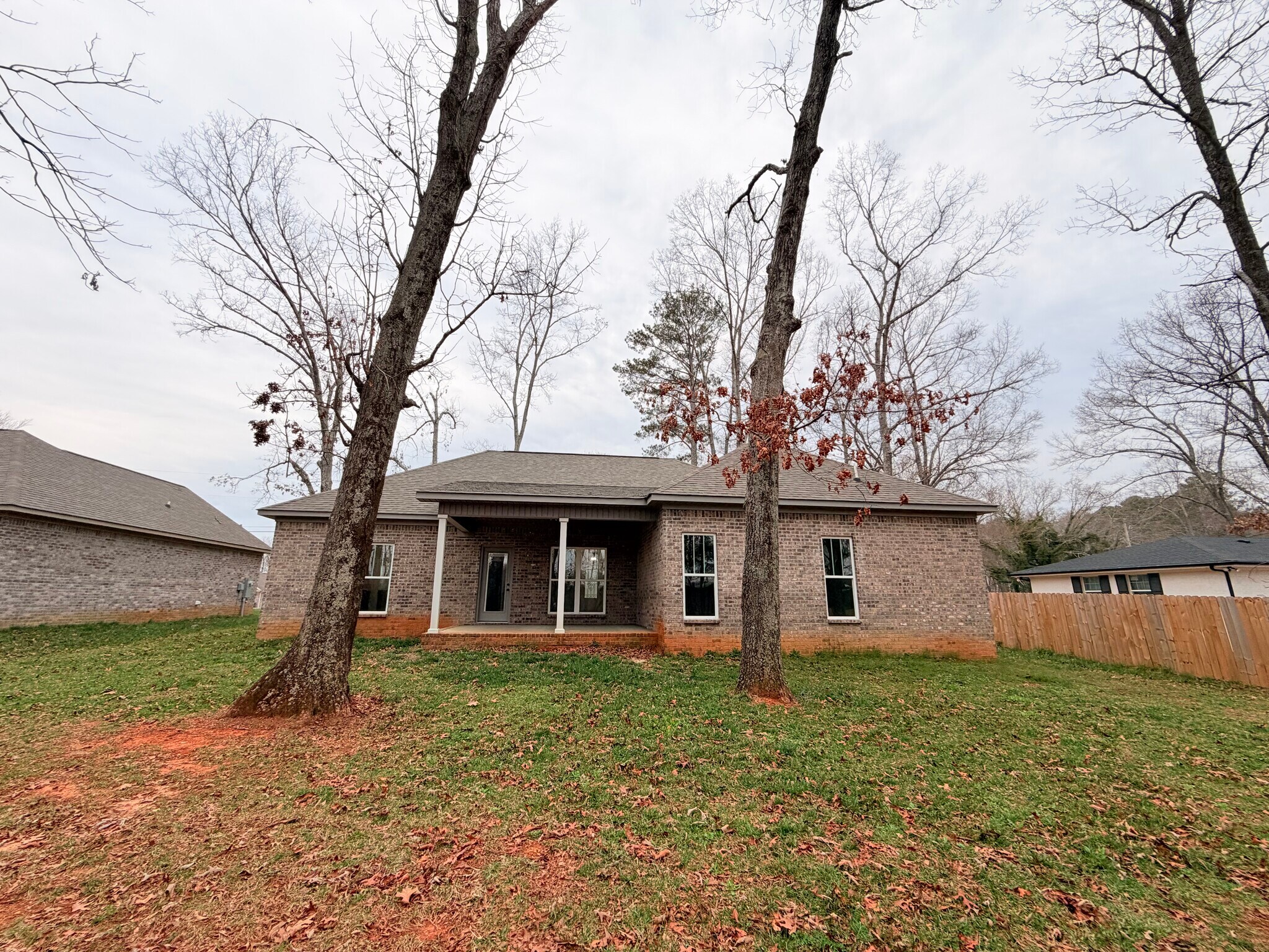 Building Photo - 10515 Wall Triana Hwy