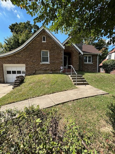Building Photo - Adorable 2 Bedroom Single Fam in Amberley ...