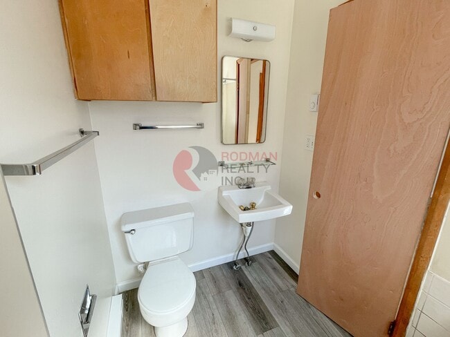 Building Photo - Marjo Apartments
