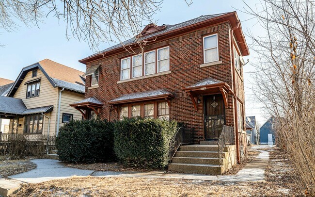 Building Photo - 2548 N 38th St