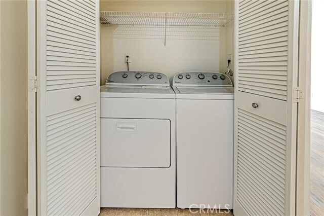 Building Photo - 100 S Alameda St