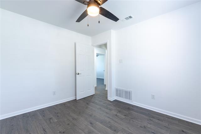 Building Photo - 3934 6th St