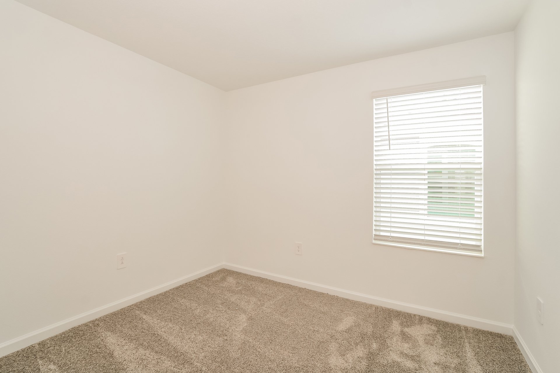 Building Photo - 1670 Teagan Ln