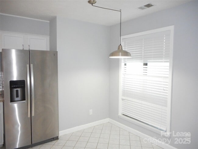 Building Photo - 11518 Green Willow Ln