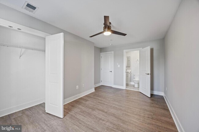 Building Photo - 502 Gerhard St